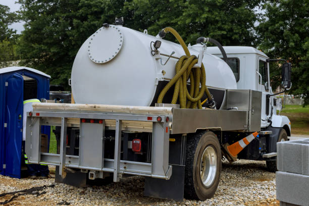 Best Luxury portable toilet rental  in Lakeville, MN